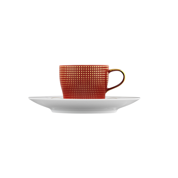 Rote, gepunktete Espressotasse auf weißer Untertasse; stilvoll und elegant. Fürstenberg Porzellan.