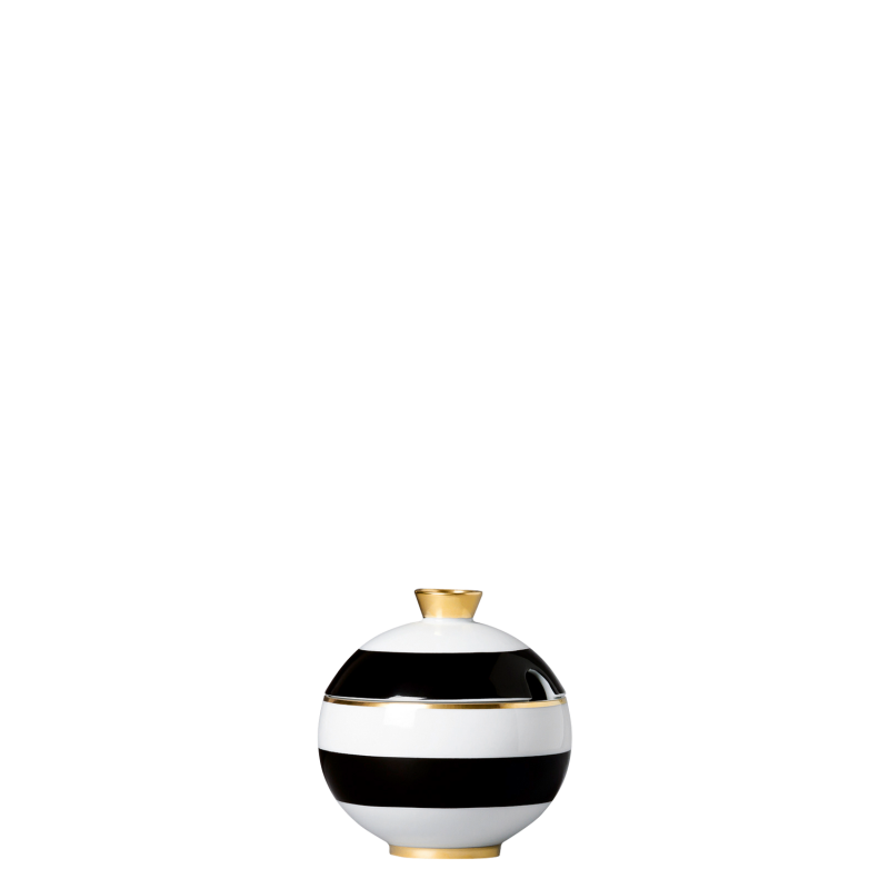 img1_zd20073_5705_zuckerdose Kugelförmige Vase mit schwarzen Streifen, goldener Akzent, minimalistisch auf schwarzem Hintergrund. Fürstenberg Porzellan.