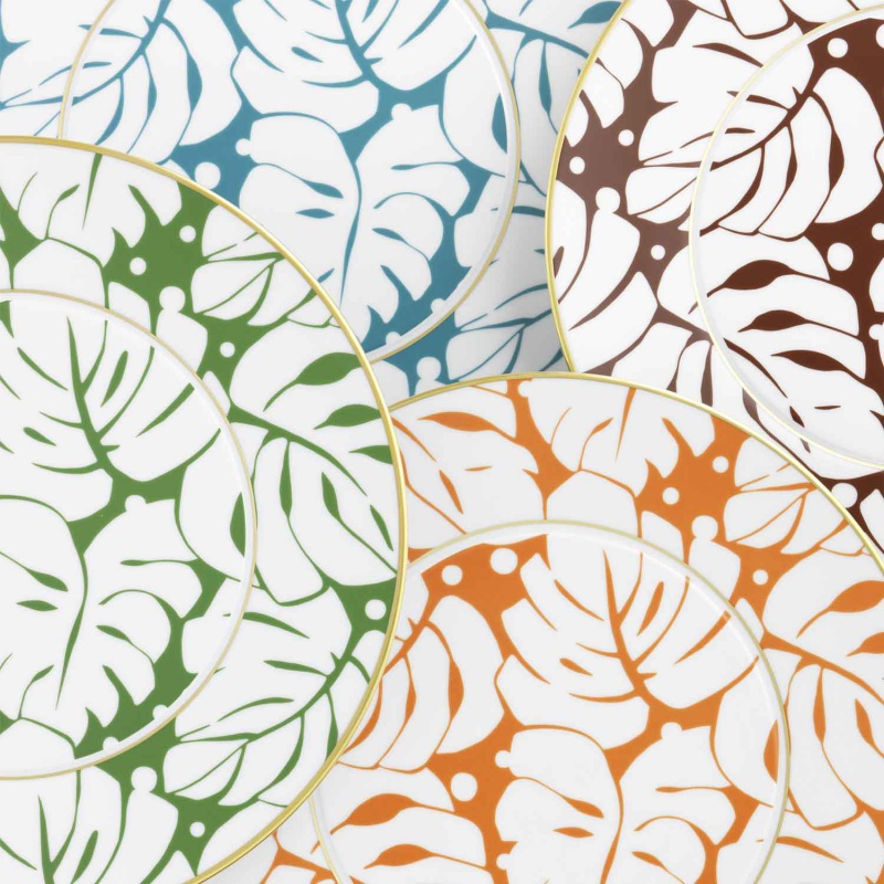 img2_fl20143270023_platzteller Teller mit bunten Blättermustern, grünes, blaues, braunes und orangefarbenes Design. Fürstenberg Porzellan.