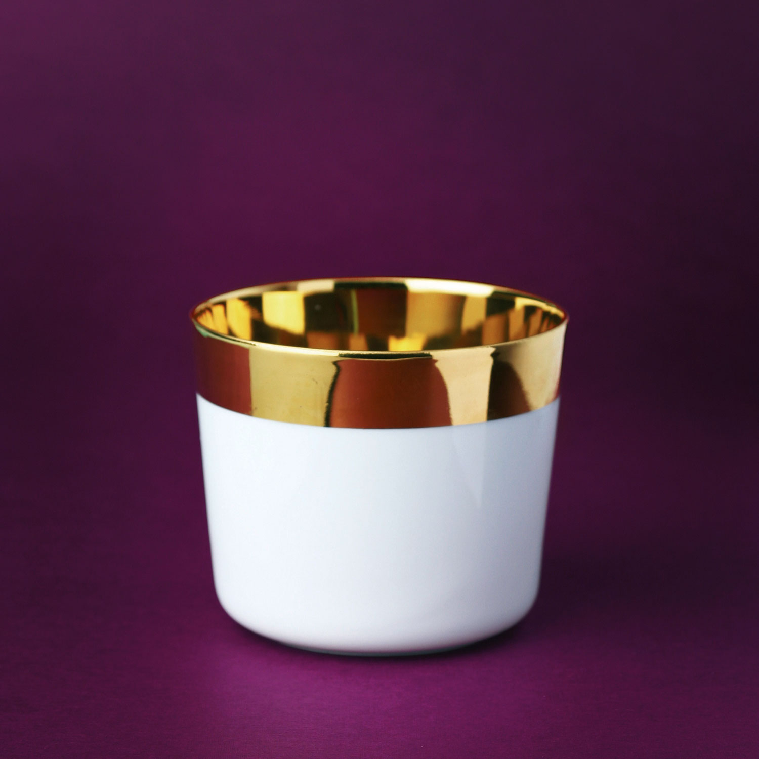 Champagne goblet white, smooth