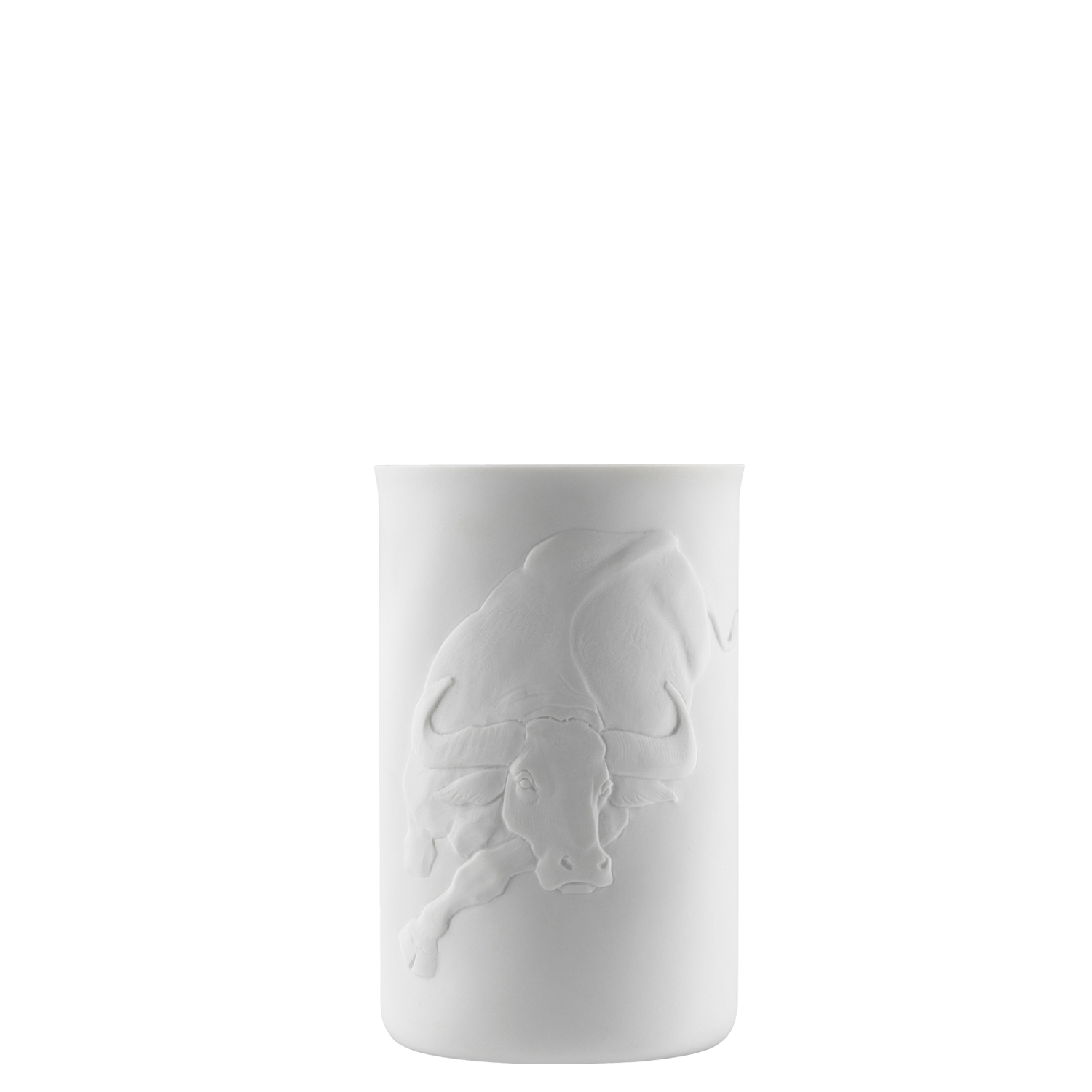 Weiße Vase mit reliefartigem Stiermotiv auf glattem Hintergrund. Fürstenberg Porzellan. Weiße Vase mit reliefartigem Stiermotiv auf glattem Hintergrund. Fürstenberg Porzellan.