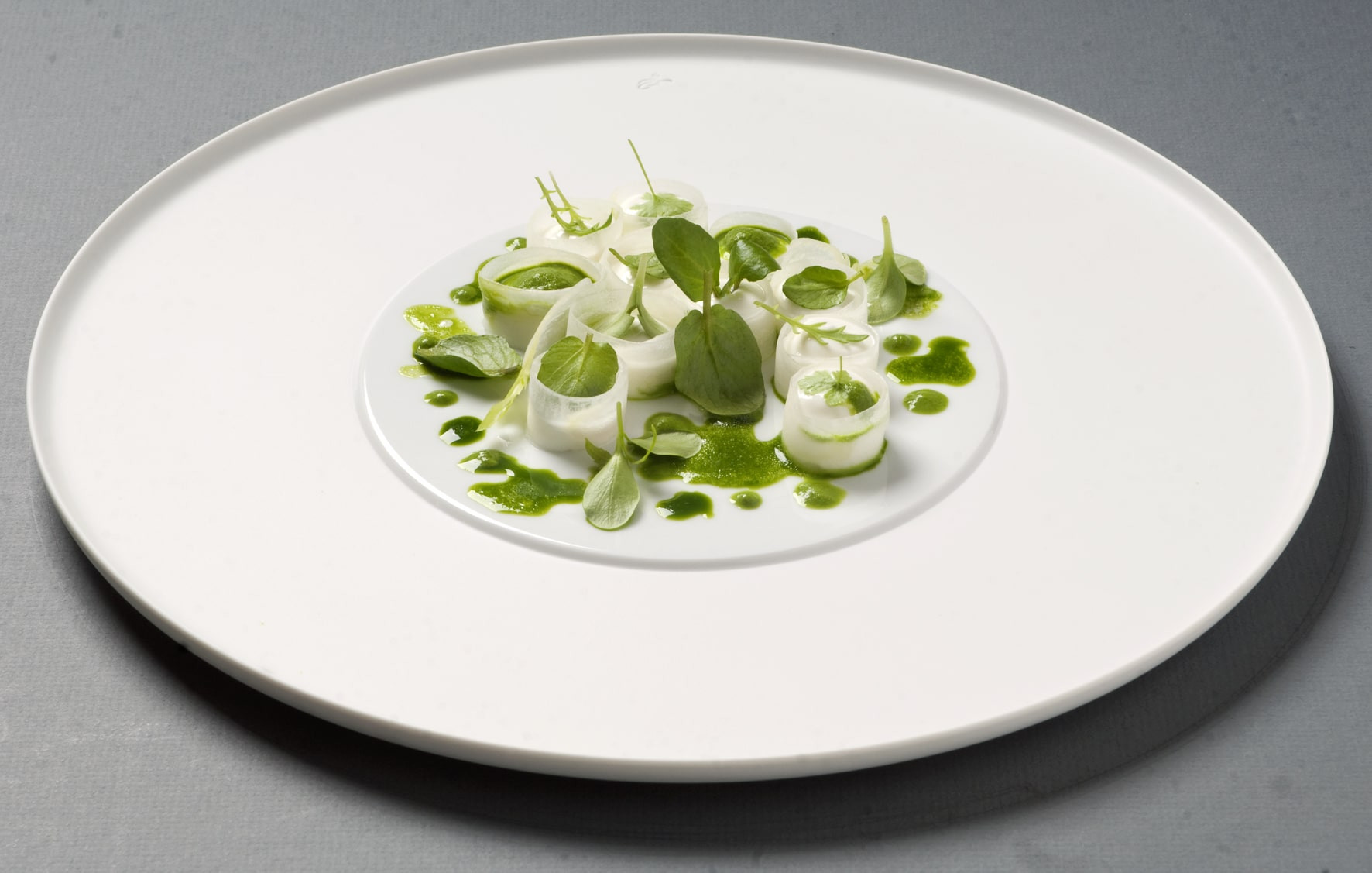 GOAT'S CURD WITH YOUNG RADISH AND WATERCRESS JUICE GOAT'S CURD WITH YOUNG RADISH AND WATERCRESS JUICE