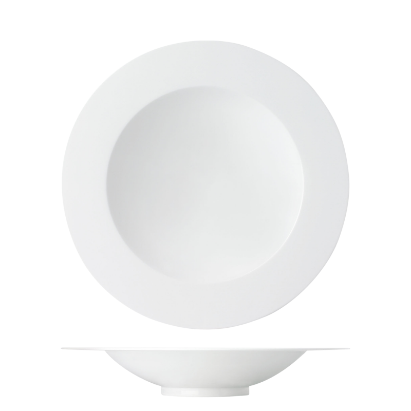 img1_tf200629weiss_pastateller Weißer Porzellanteller mit flachem Rand aufgestellt, präsentiert neutrale Hintergrund. Fürstenberg Porzellan.