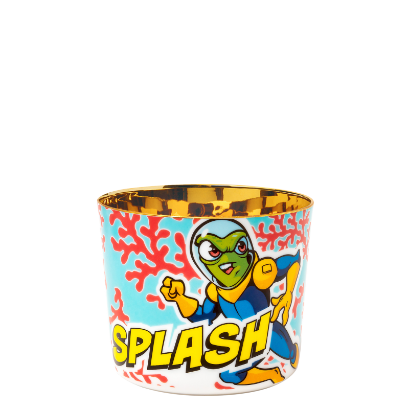 img1_ob1785__60986_becher_captain_coral Becher mit Comicfigur, Korallen-Muster, goldener Rand, Text "SPLASH". Fürstenberg Porzellan.