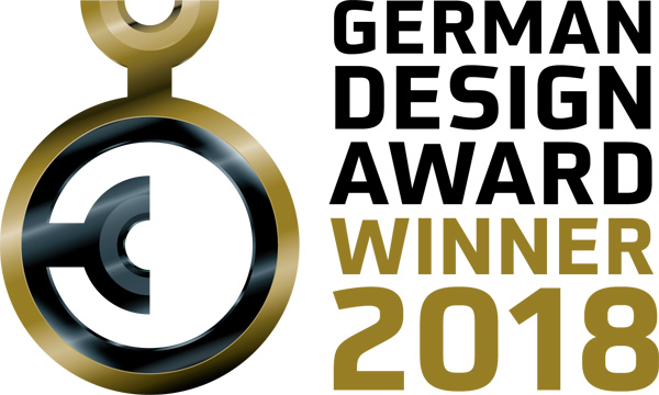 Logo zeigt goldenen Kreis mit Text: "German Design Award Winner 2018". Fürstenberg Porzellan.