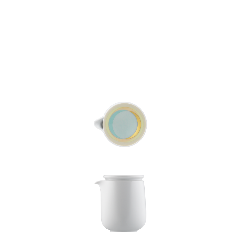 img1_gi20163_7101_milchgie__er Weiße, minimalistische Kaffeekanne, Ansicht von oben und seitlich. Fürstenberg Porzellan.