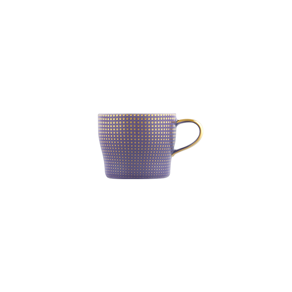 Blau-weiße Tasse mit goldenem Henkel, dekoriert mit feinem Punktmuster. Fürstenberg Porzellan.