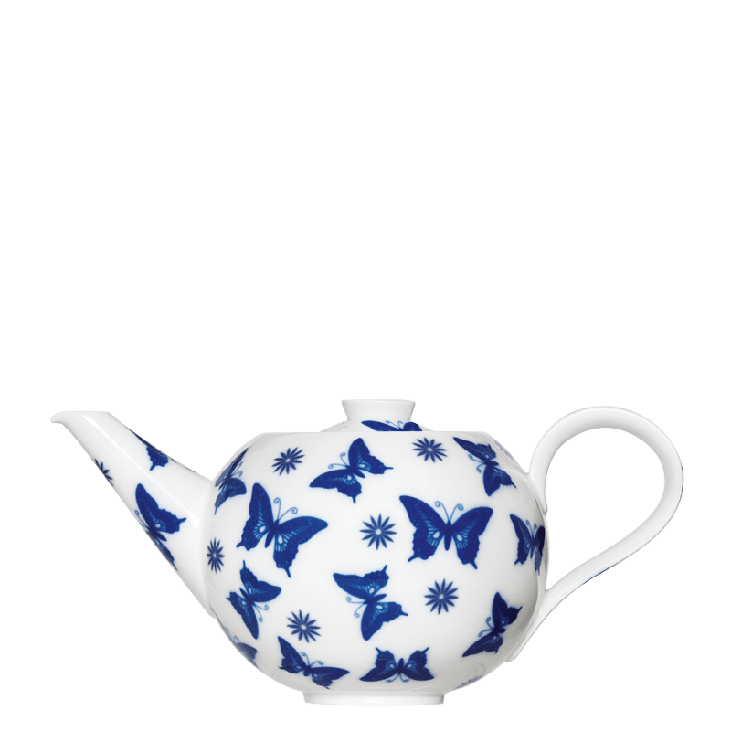 Teapot with tea strainer 