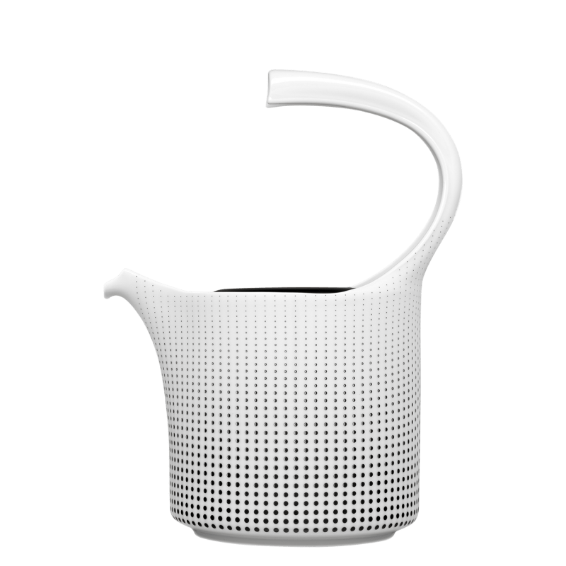 Teapot with tea strainer 